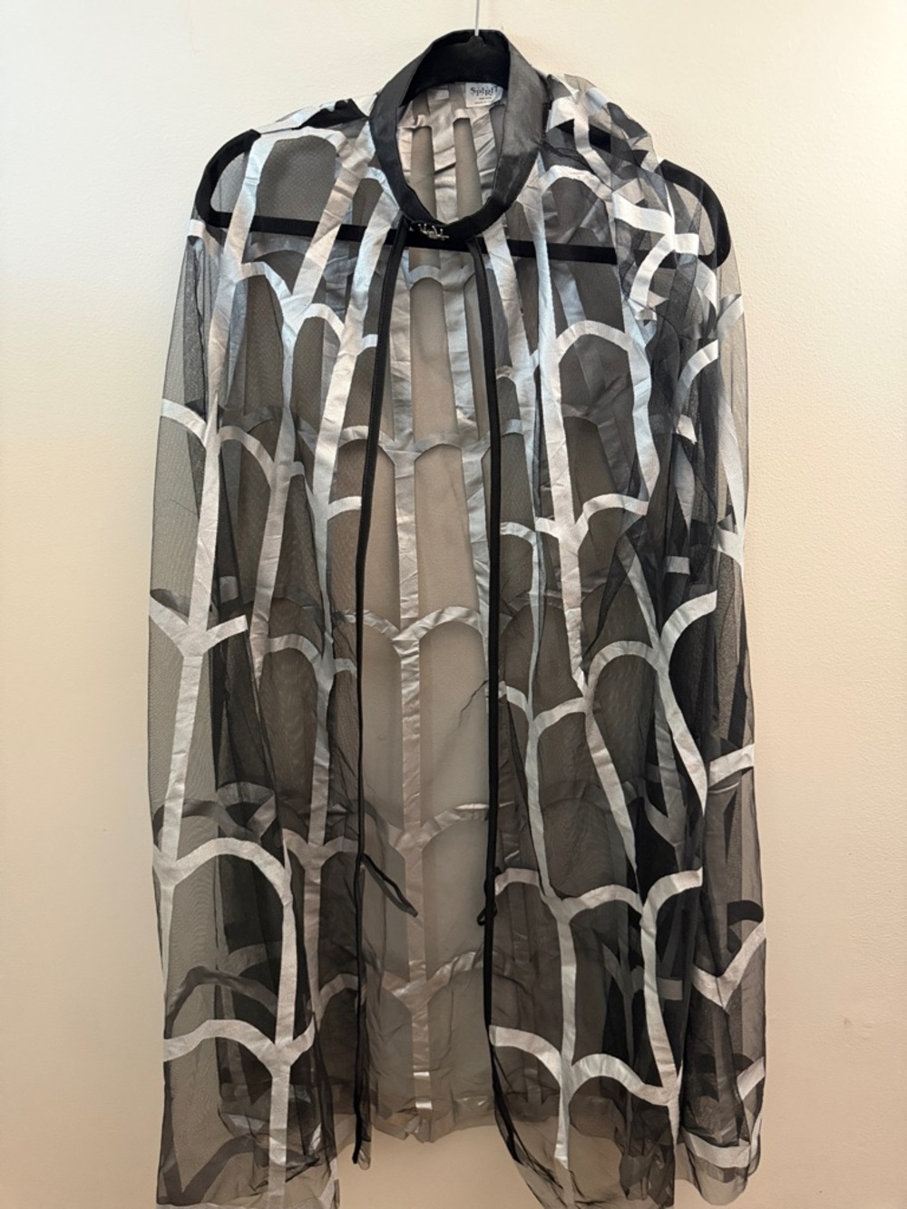 Like New! Spirit Web Cape - Picture 3 of 5